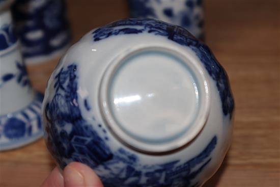 A quantity of 19th century and later Chinese blue and white vases